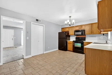 528 Williamsburg Drive Nashville TN 37214