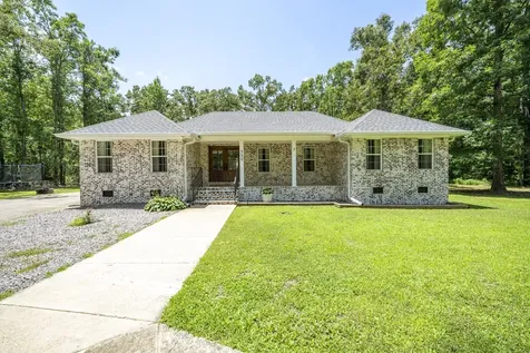 330 Robin Hood Loop Savannah TN 38372
