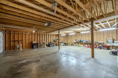 330 Robin Hood Loop Savannah TN 38372