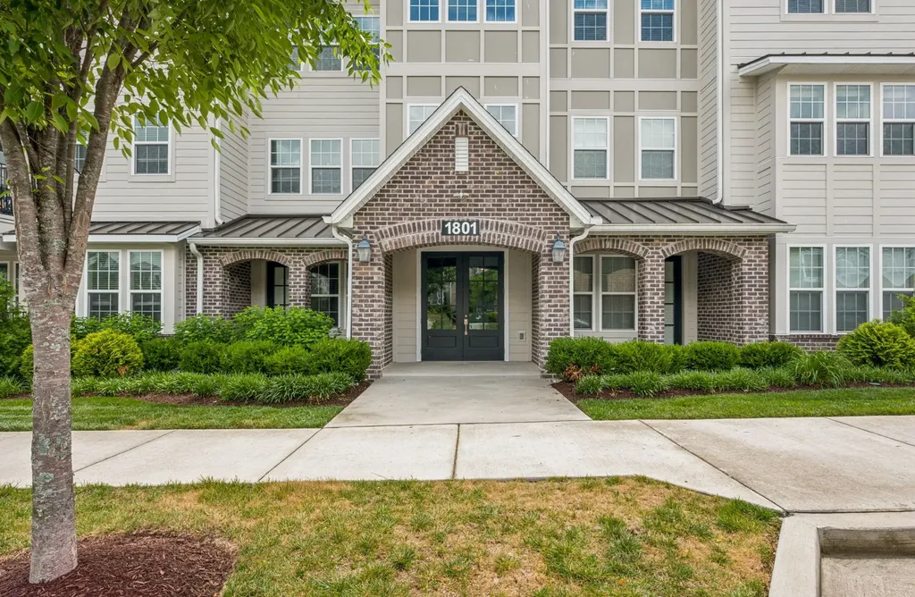 1801 Shadow Green Drive Franklin TN 37064