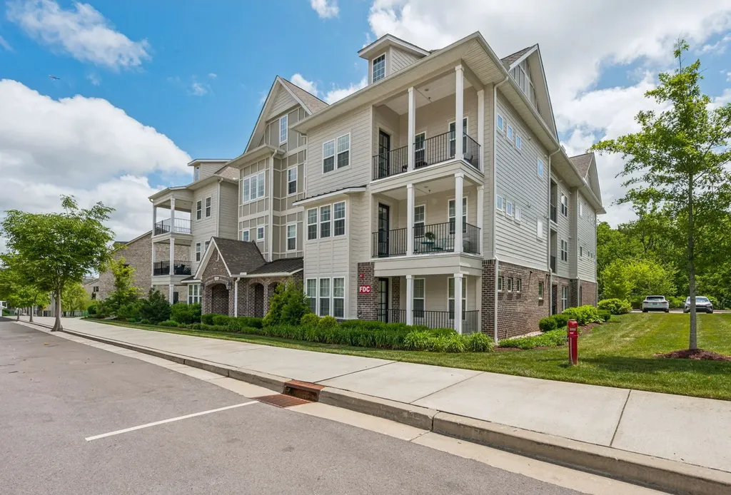 1801 Shadow Green Drive Franklin TN 37064