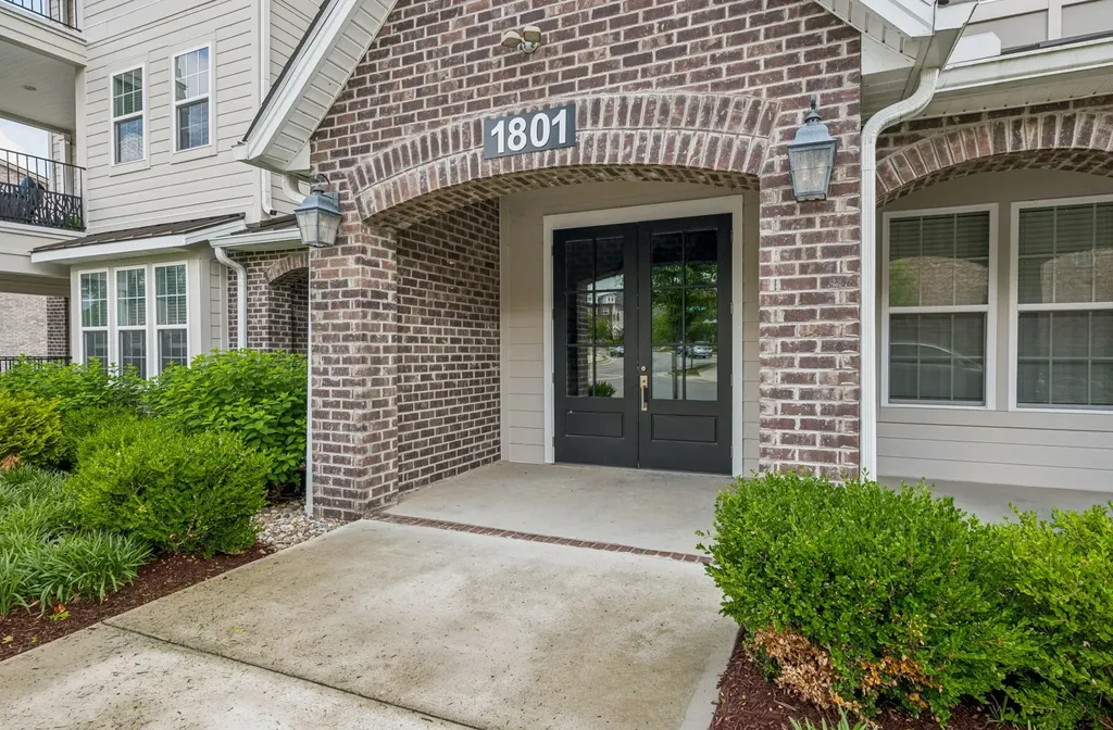1801 Shadow Green Drive Franklin TN 37064