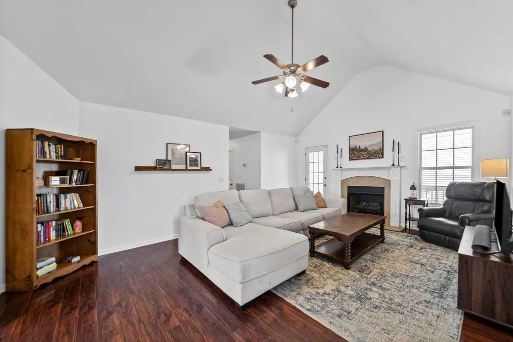 3796 Cindy Jo Drive Clarksville TN 37040