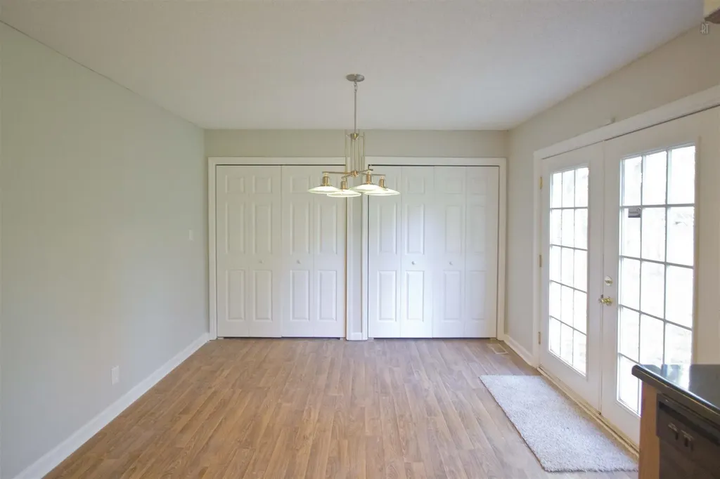 385 Louise Lane Clarksville TN 37042