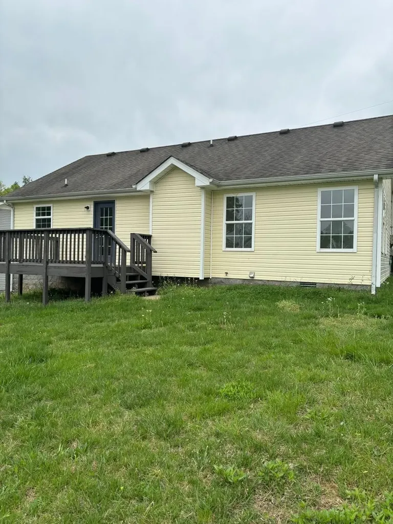2863 Rome Lane Clarksville TN 37040