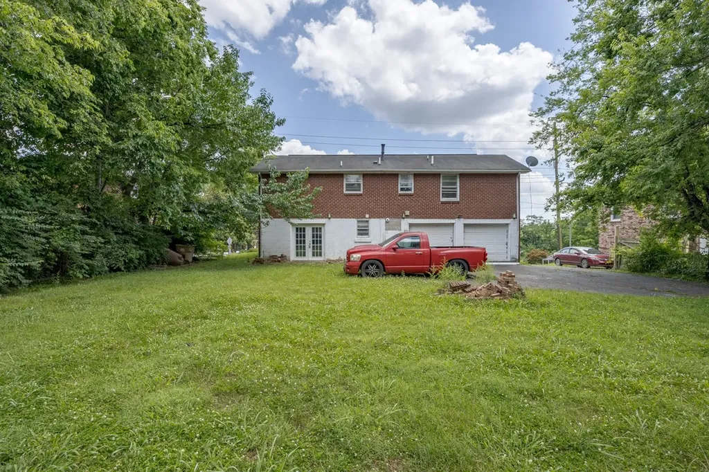 264 Wallace Road Nashville TN 37211