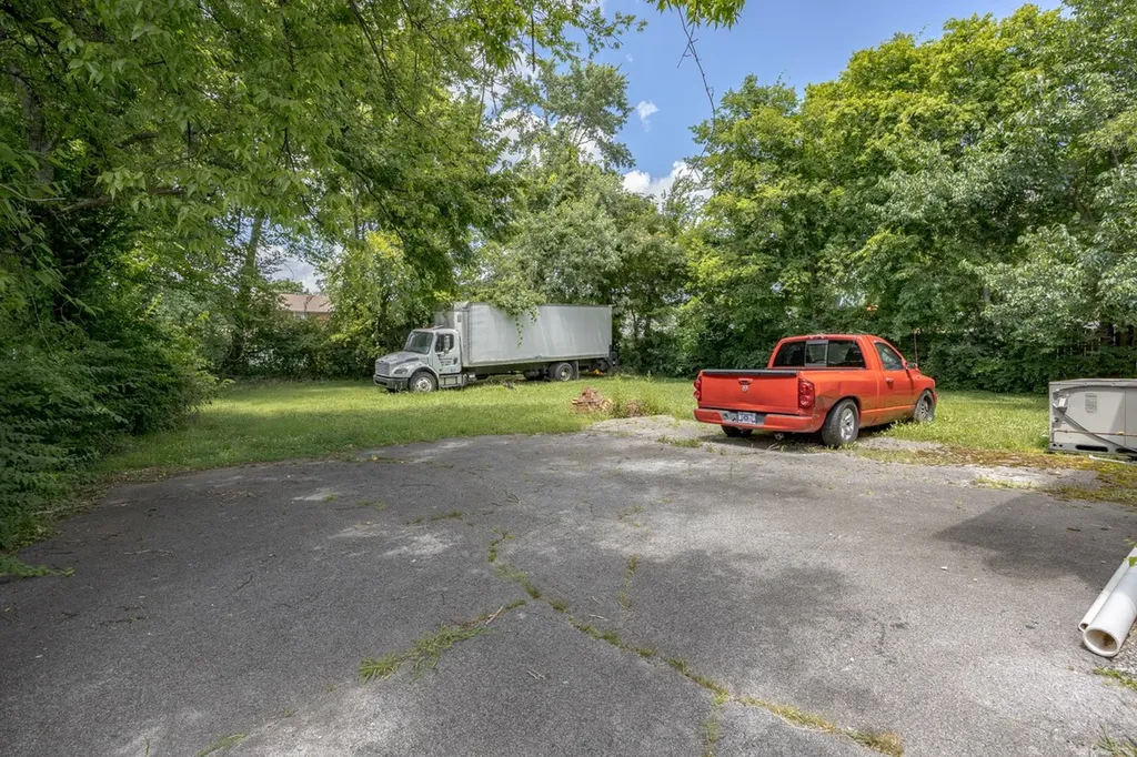 264 Wallace Road Nashville TN 37211