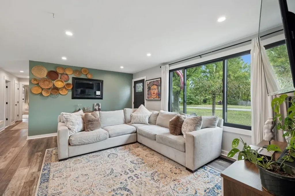 2210 Lynwood Drive Greenbrier TN 37073