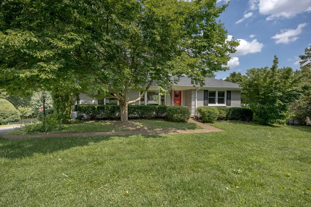 5235 Kincannon Drive Nashville TN 37220