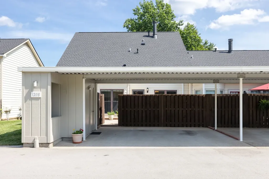 1208 Brentwood Point Brentwood TN 37027