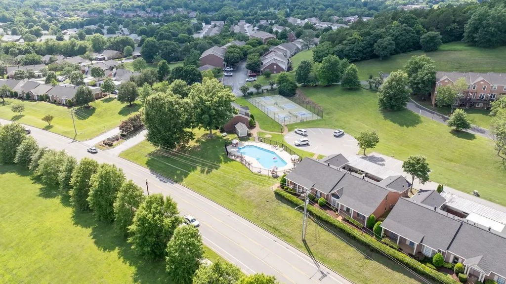 1208 Brentwood Point Brentwood TN 37027