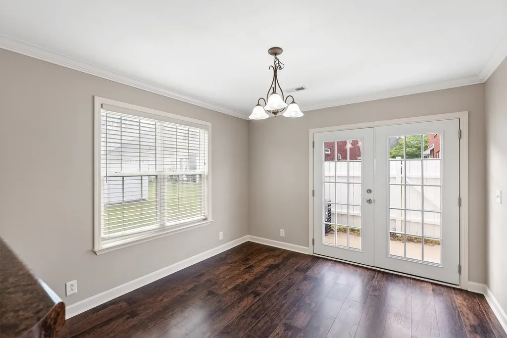 4254 Aurora Circle Murfreesboro TN 37127