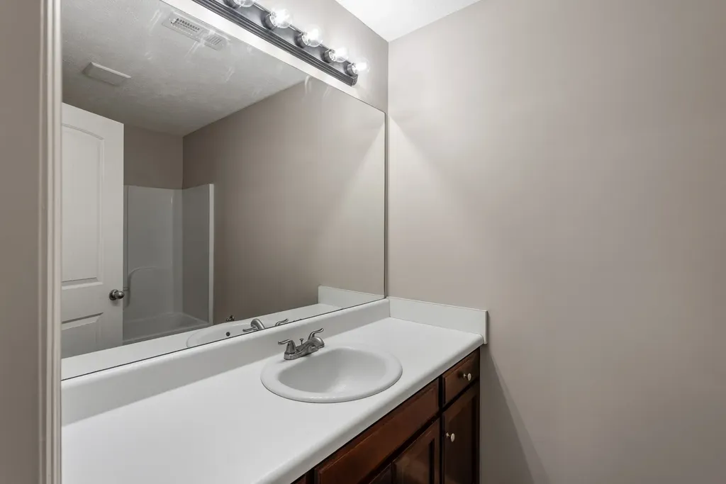 4254 Aurora Circle Murfreesboro TN 37127
