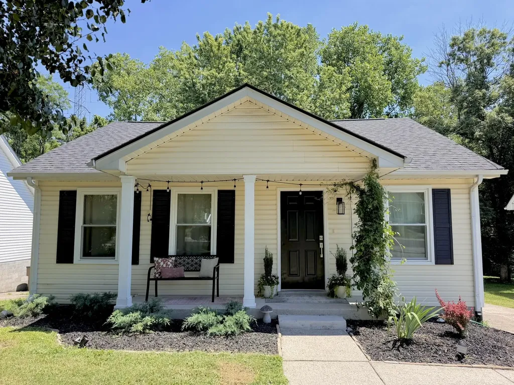 2525 Slaydon Drive Nashville TN 37207