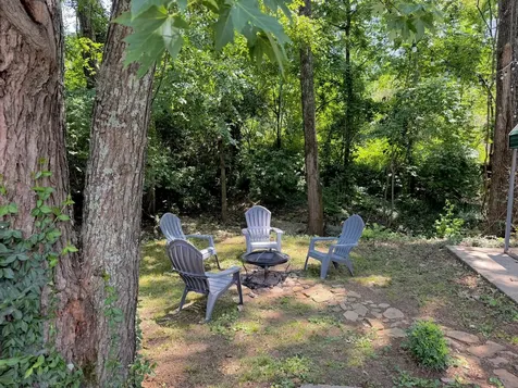 2525 Slaydon Drive Nashville TN 37207