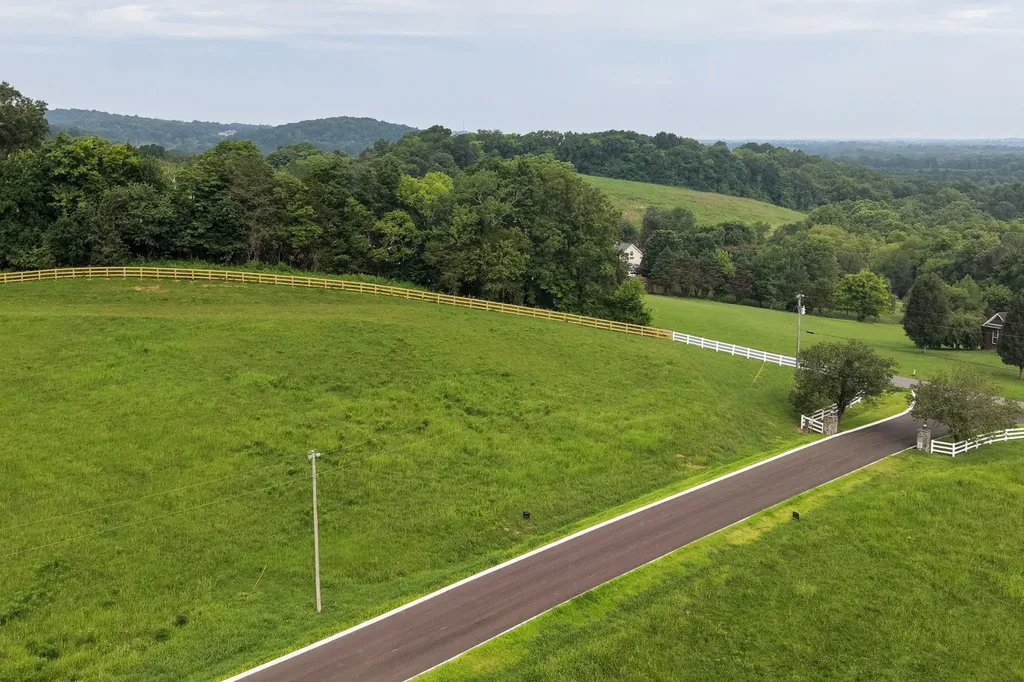 0 Skyridge Lane Shelbyville TN 37160