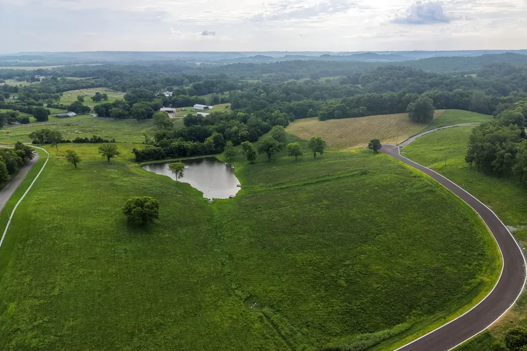 0 Skyridge Lane Shelbyville TN 37160