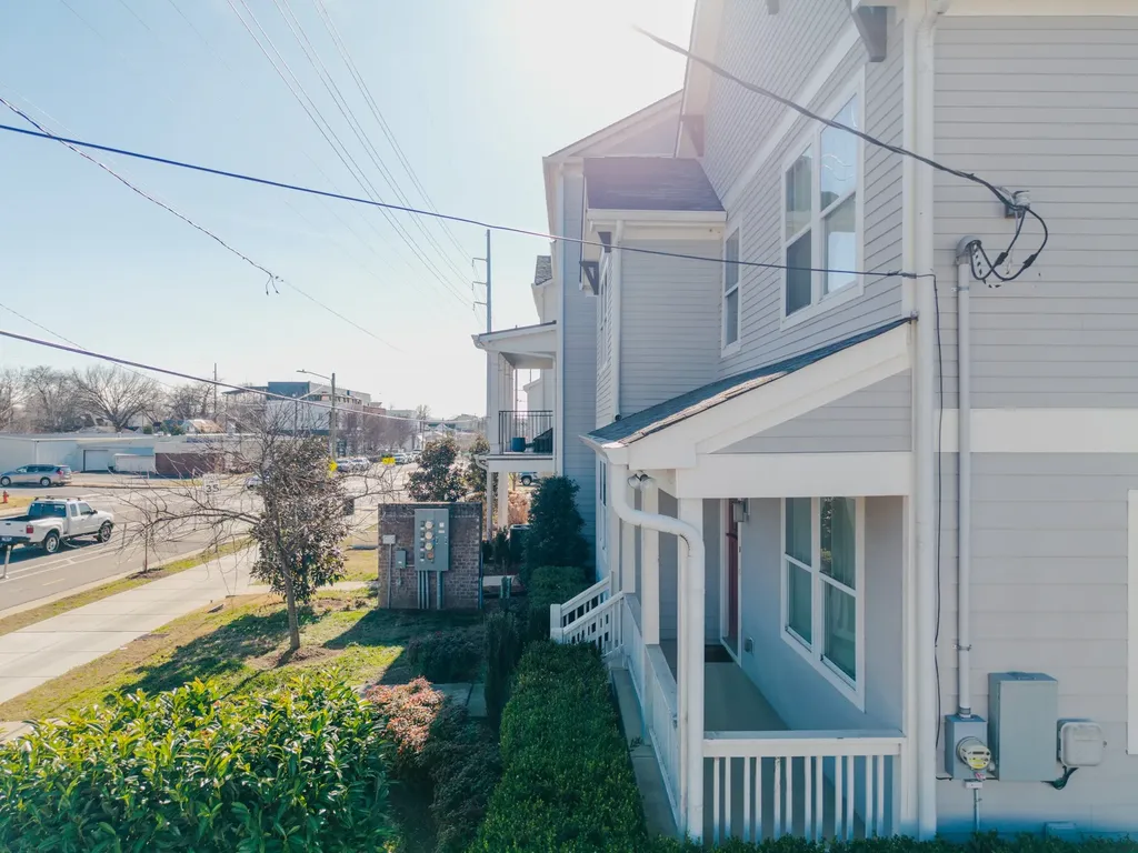 1003 51st Ave, N Nashville TN 37209