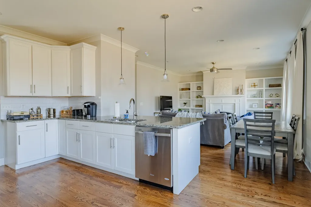 1003 51st Ave, N Nashville TN 37209