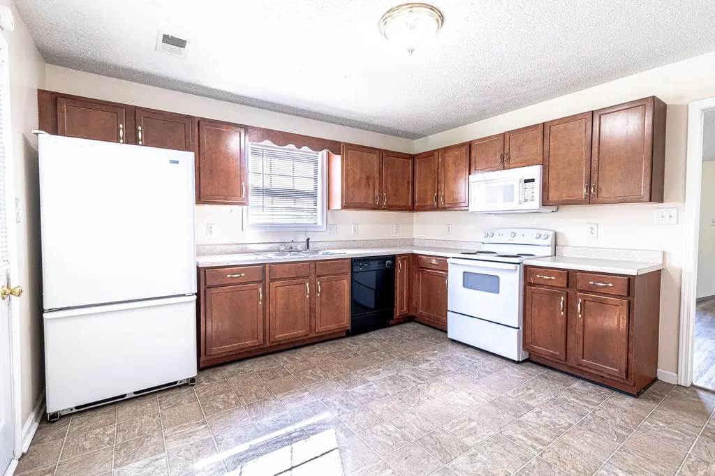 316 Audrea Lane Clarksville TN 37042