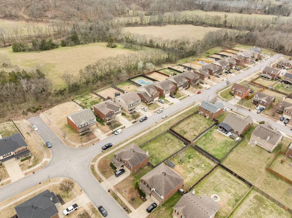 1003 Benwick Road Hendersonville TN 37075