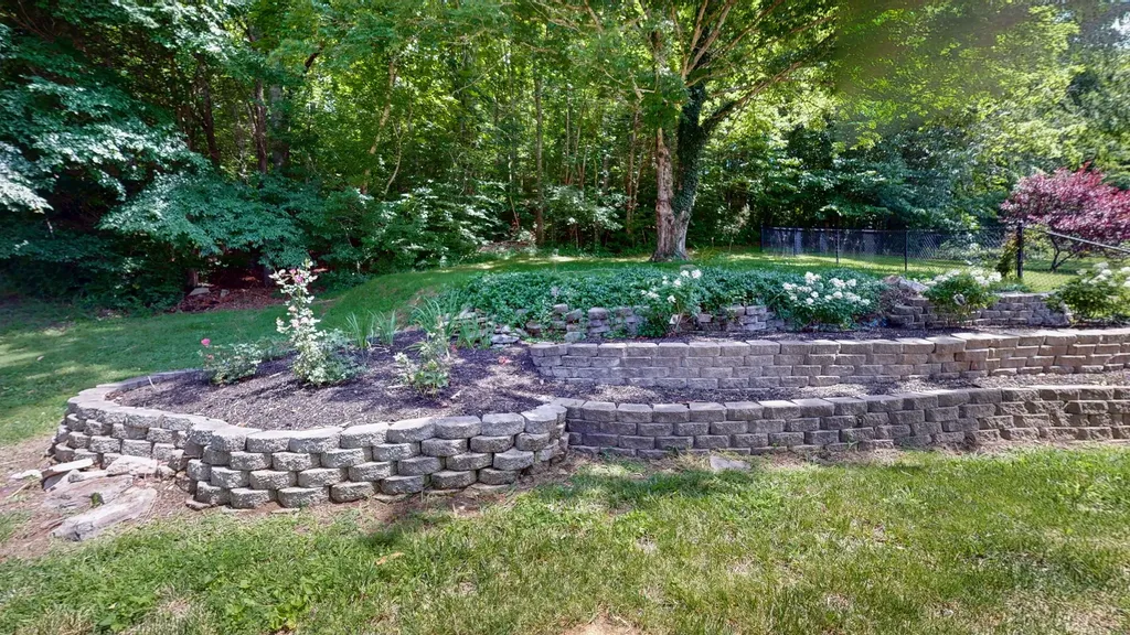 4046 New Highway 96, W Franklin TN 37064