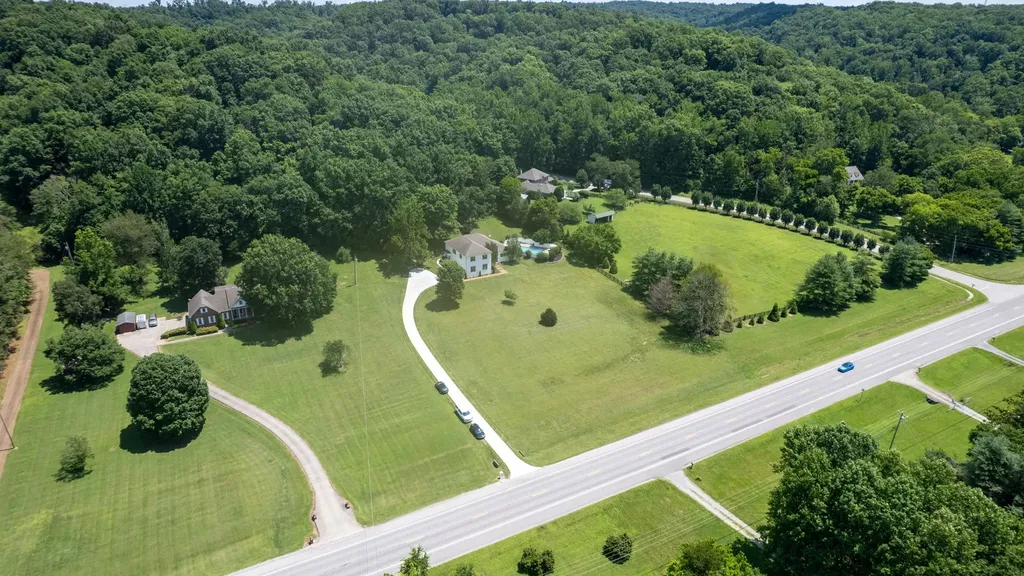 4046 New Highway 96, W Franklin TN 37064