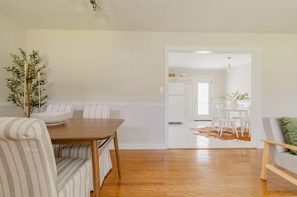 4428 Saunders Avenue Nashville TN 37216