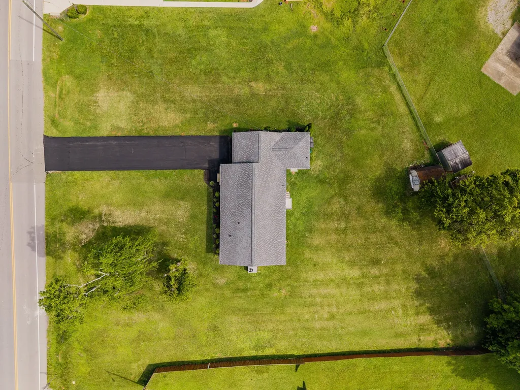 4428 Saunders Avenue Nashville TN 37216