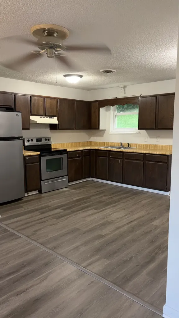 443 Cedarmont Drive Nashville TN 37211
