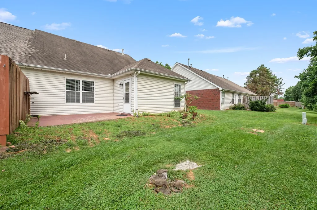 1934 Black Fox Crossing Murfreesboro TN 37127
