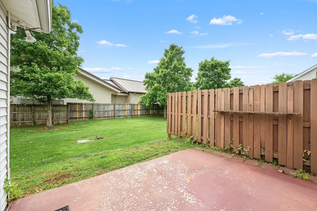1934 Black Fox Crossing Murfreesboro TN 37127