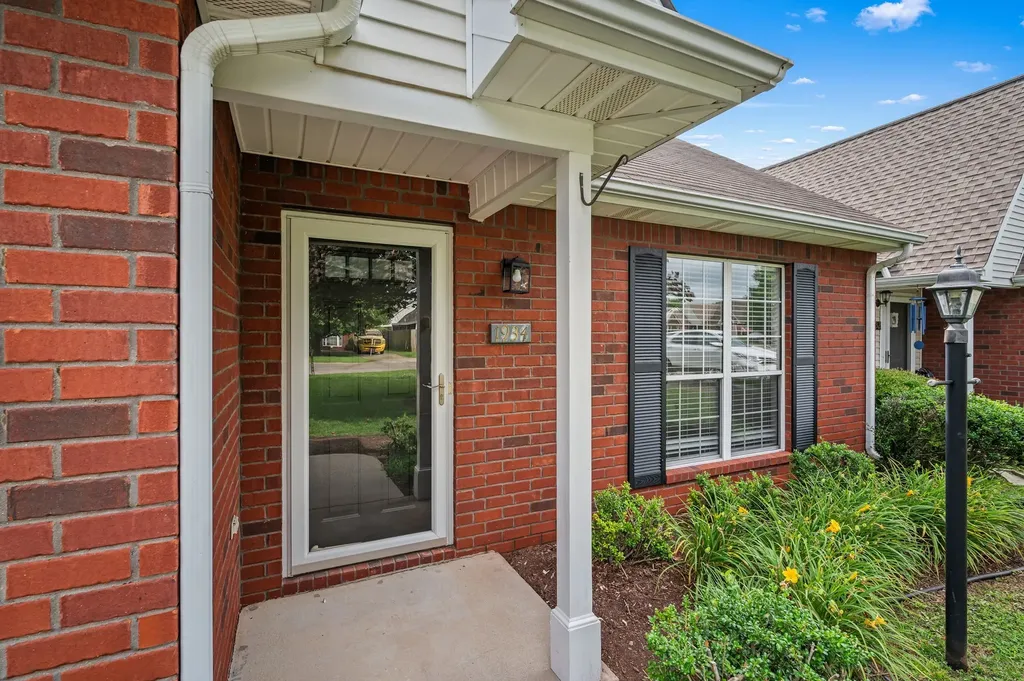 1934 Black Fox Crossing Murfreesboro TN 37127
