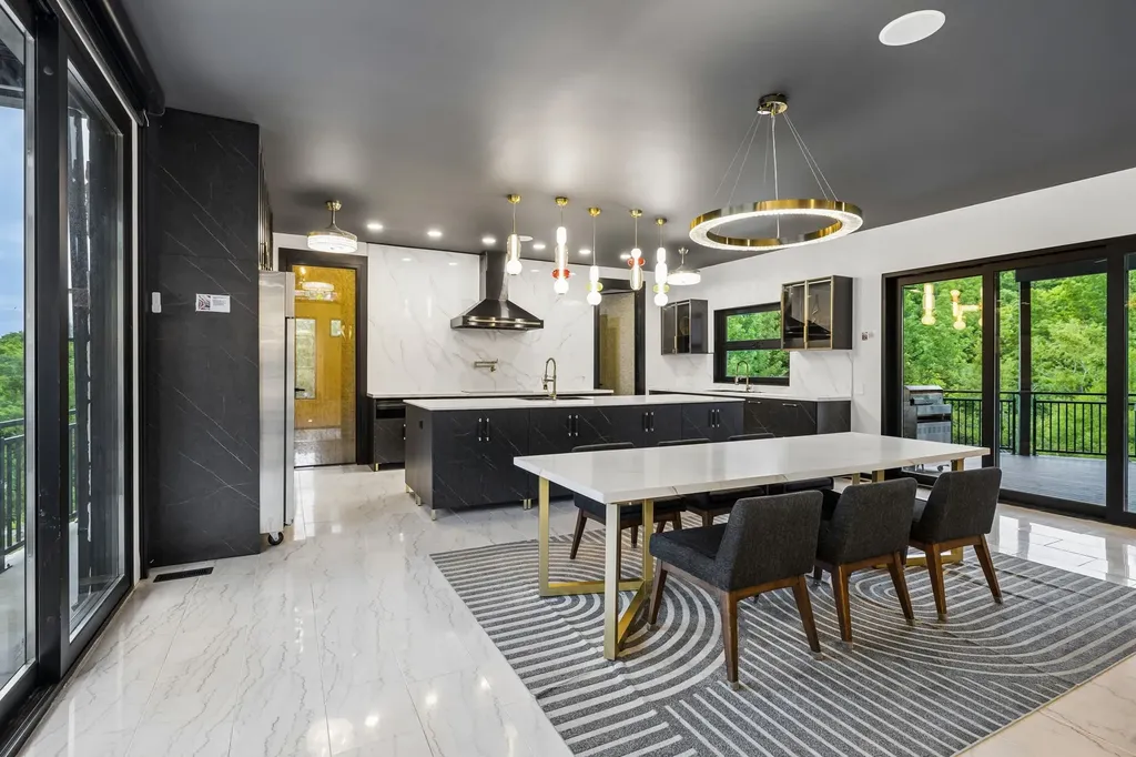 5824 Woodland Hills Drive Nashville TN 37211