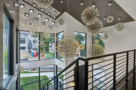 5824 Woodland Hills Drive Nashville TN 37211