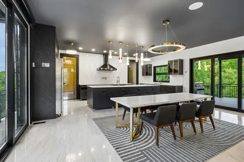 5824 Woodland Hills Drive Nashville TN 37211