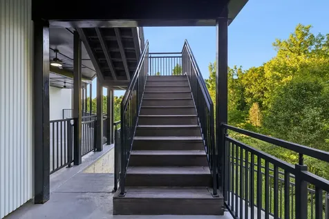 5824 Woodland Hills Drive Nashville TN 37211