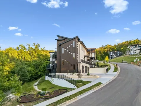 5824 Woodland Hills Drive Nashville TN 37211