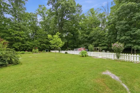 524 Burgess Road Mount Juliet TN 37122