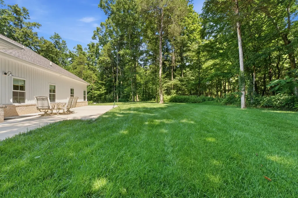 1304 Summer Station Drive Chapel Hill TN 37034