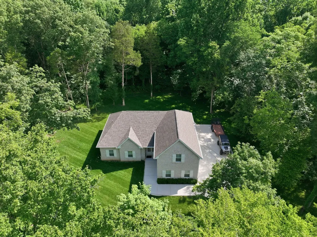 1304 Summer Station Drive Chapel Hill TN 37034