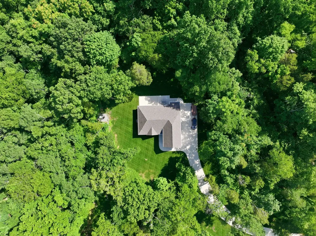1304 Summer Station Drive Chapel Hill TN 37034