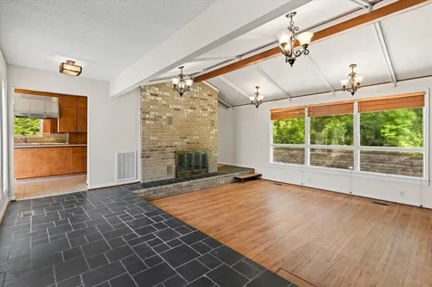 3630 Elder Mountain Road Chattanooga TN 37419