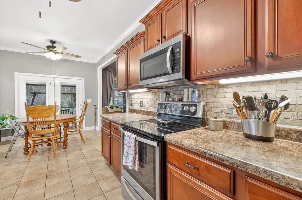 1322 Alamo Avenue Murfreesboro TN 37129