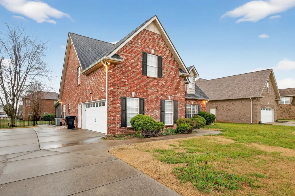 1322 Alamo Avenue Murfreesboro TN 37129