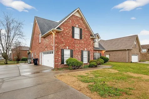 1322 Alamo Avenue Murfreesboro TN 37129