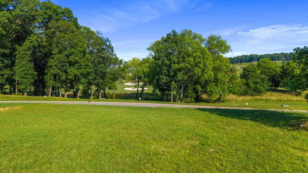 104 Silver Fox Way Loudon TN 37774