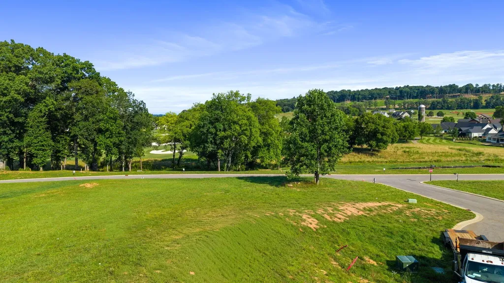 104 Silver Fox Way Loudon TN 37774