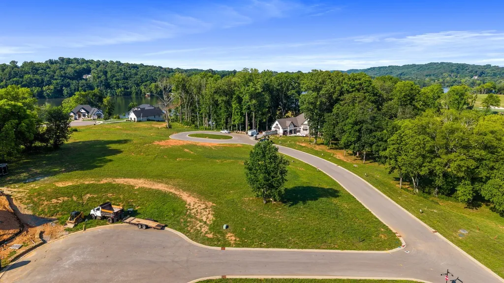 104 Silver Fox Way Loudon TN 37774