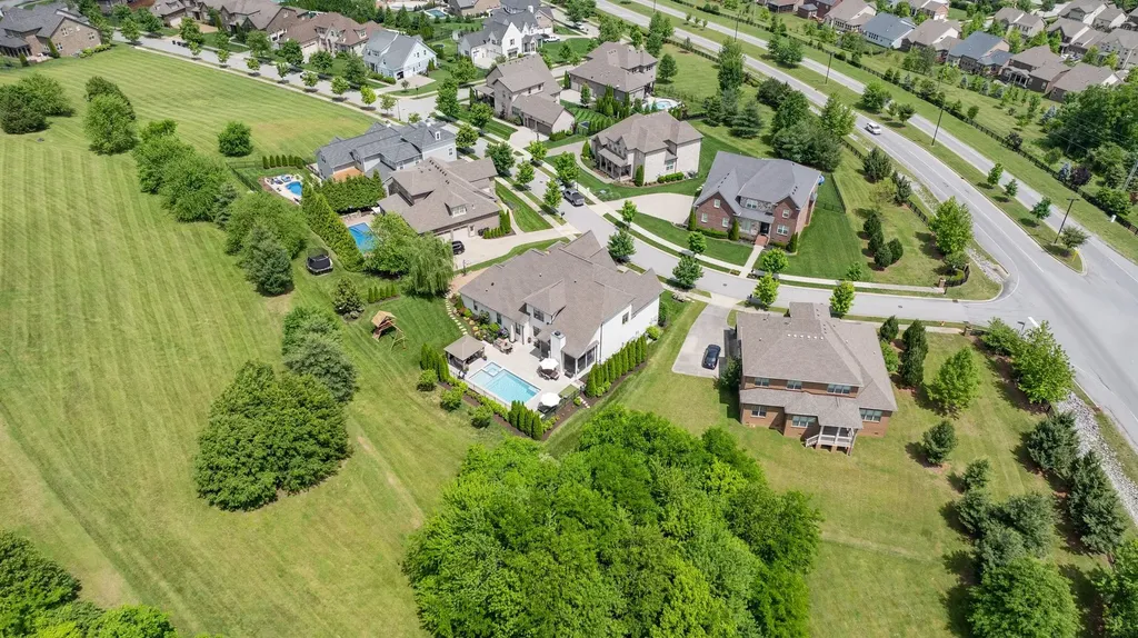 211 Snowden St, W Franklin TN 37064